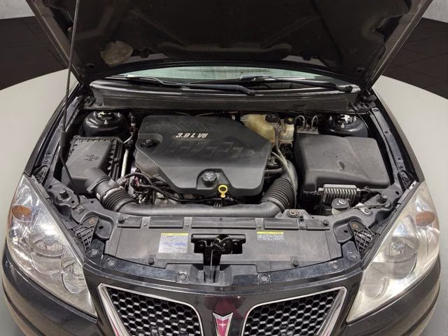 2009 Carbon Black Metallic Pontiac G6 GT FWD Convertible