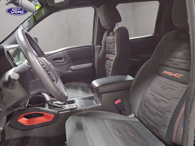 2026 Super Black Nissan Frontier PRO-4X 4X4 Truck