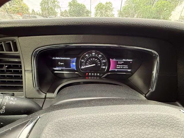 2015 Bronze Fire Metallic Lincoln Navigator L Select 4X4 SUV