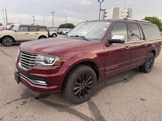 2015 Bronze Fire Metallic Lincoln Navigator L Select 4X4 SUV