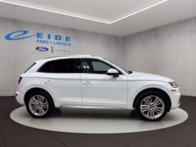 2020 Ibis White Audi Q5 45 Premium Plus AWD SUV