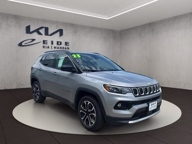 2023 Billet Silver Metallic Clearcoat Jeep Compass Limited 4X4 SUV