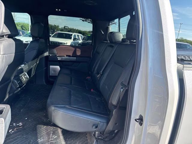 2023 Star White Metallic Tri-Coat Ford F-150 Lariat 4X4 Truck