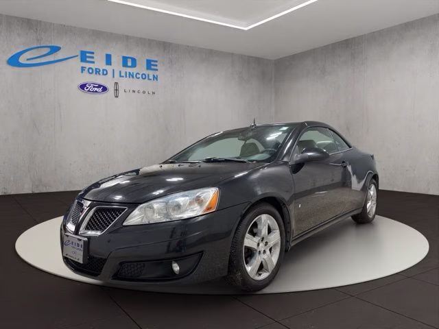 2009 Carbon Black Metallic Pontiac G6 GT FWD Convertible