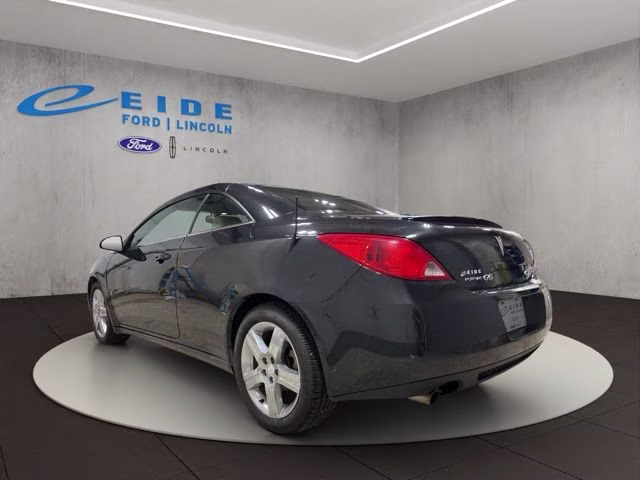 2009 Carbon Black Metallic Pontiac G6 GT FWD Convertible