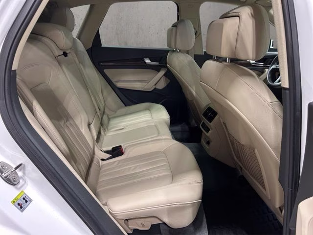2020 Ibis White Audi Q5 45 Premium Plus AWD SUV