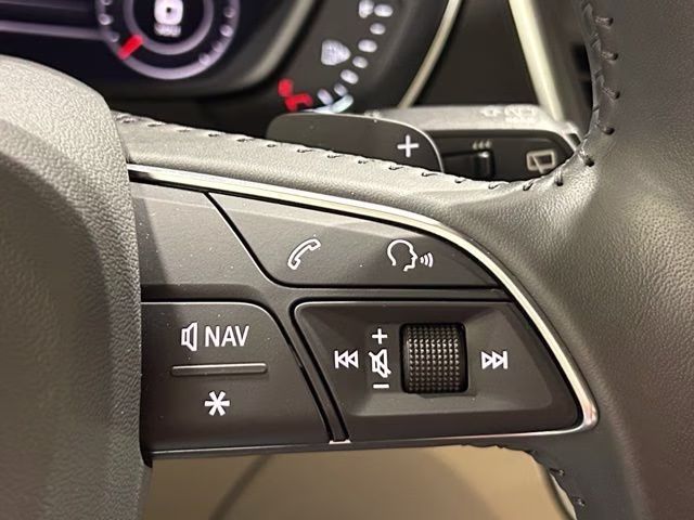 2020 Ibis White Audi Q5 45 Premium Plus AWD SUV