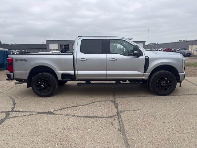 2024 Silver Metallic Ford Super Duty F-250 SRW Lariat 4X4 Truck