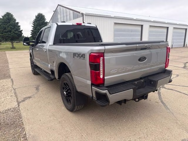 2024 Silver Metallic Ford Super Duty F-250 SRW Lariat 4X4 Truck