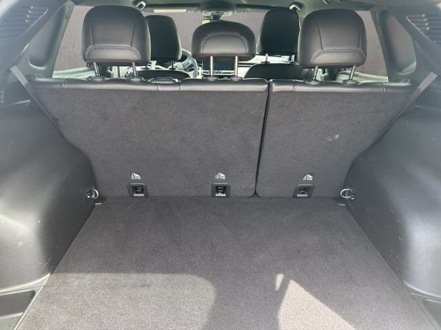 2023 Billet Silver Metallic Clearcoat Jeep Compass Limited 4X4 SUV
