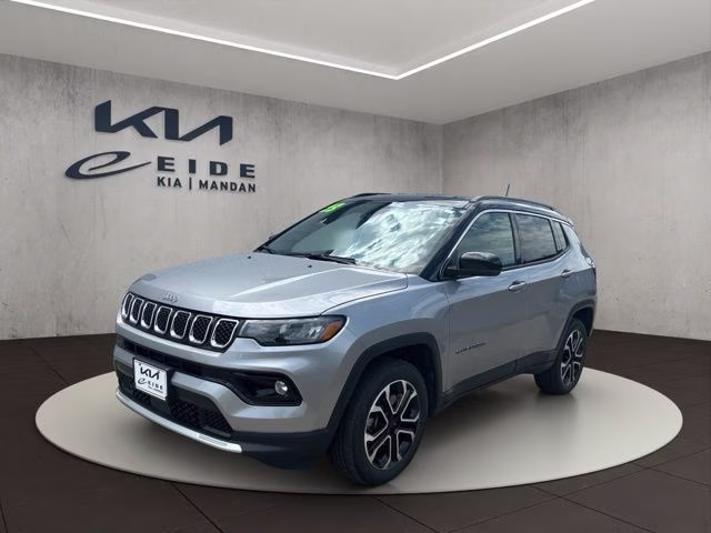 2023 Billet Silver Metallic Clearcoat Jeep Compass Limited 4X4 SUV