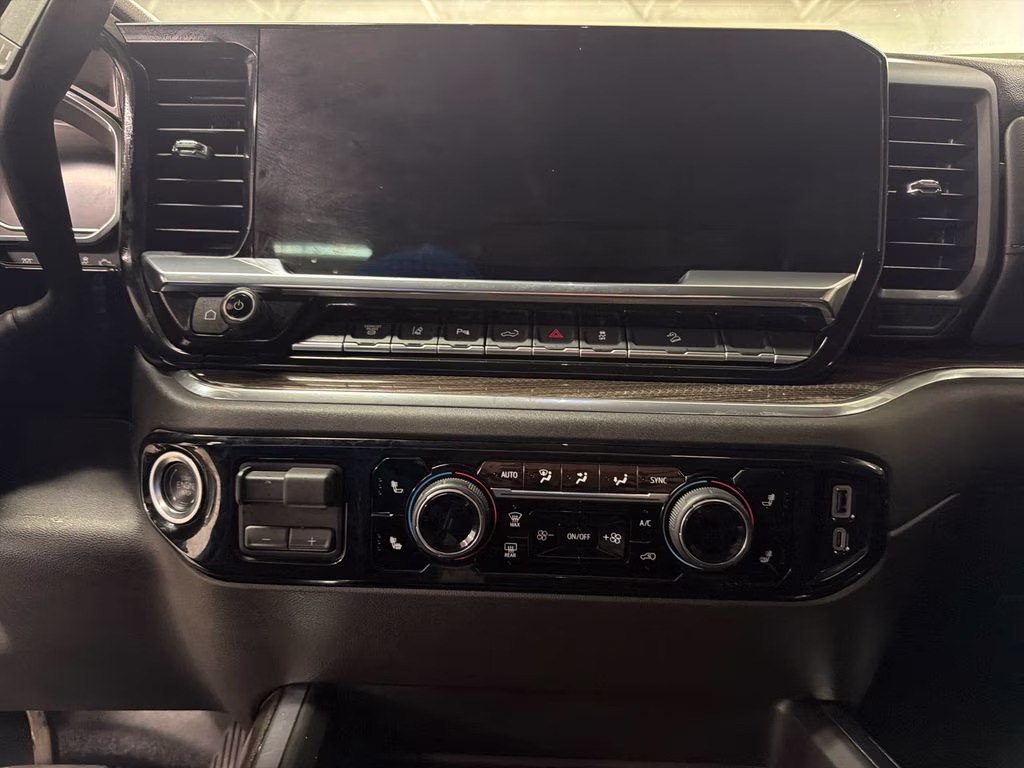 2025 Sterling Gray Metallic Chevrolet Silverado 2500HD LT 4X4 Truck