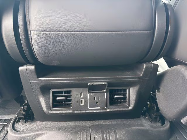 2022 Onyx Black GMC Sierra 1500 SLT 4X4 Truck