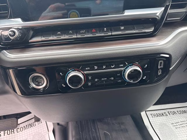 2022 Onyx Black GMC Sierra 1500 SLT 4X4 Truck