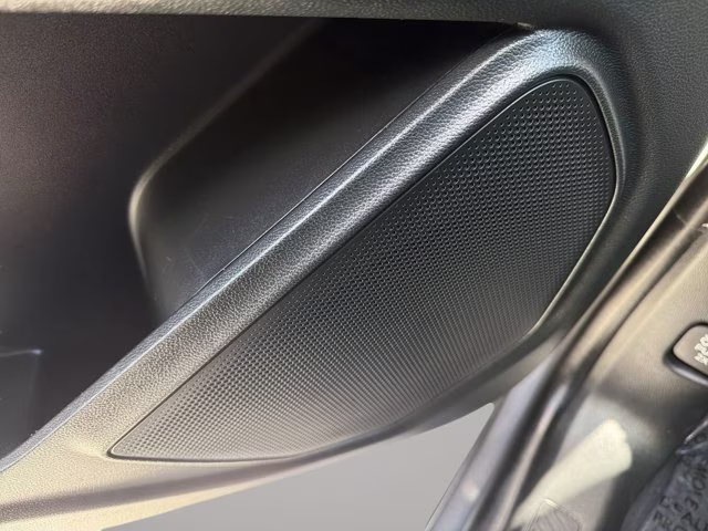 2023 Gray Metallic Ford Explorer XLT RWD SUV