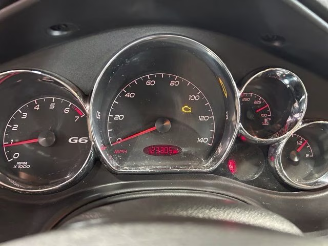 2007 Frosty (White) Pontiac G6 GT FWD Sedan