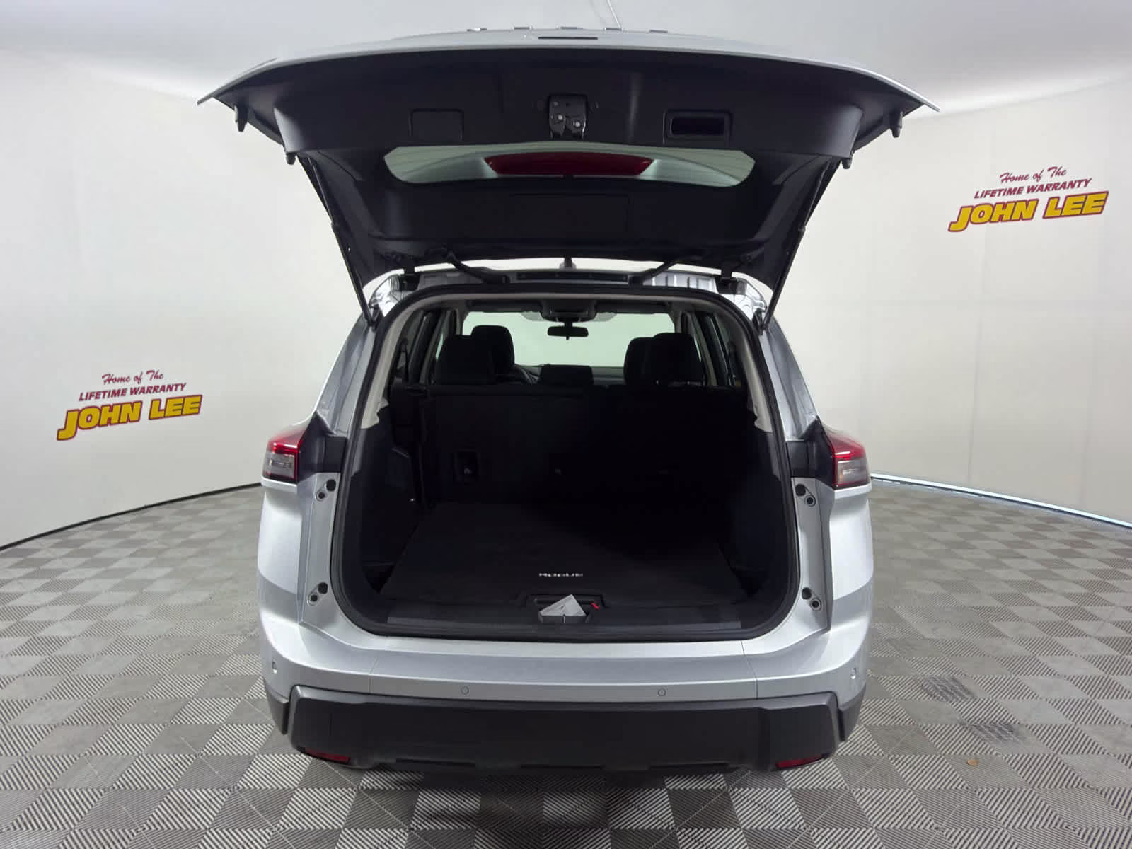 2025 Brilliant Silver Metallic Nissan Rogue S FWD SUV