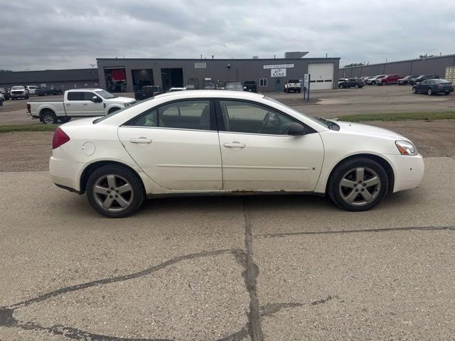 2007 White Pontiac G6 GT FWD Sedan