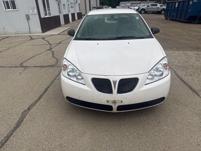 2007 White Pontiac G6 GT FWD Sedan