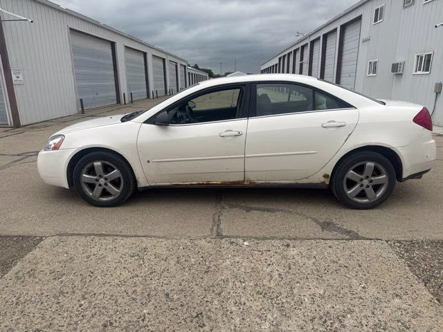 2007 White Pontiac G6 GT FWD Sedan