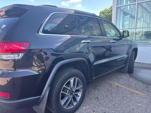 2020 Diamond Black Crystal Pearlcoat Jeep Grand Cherokee Limited 4X4 SUV