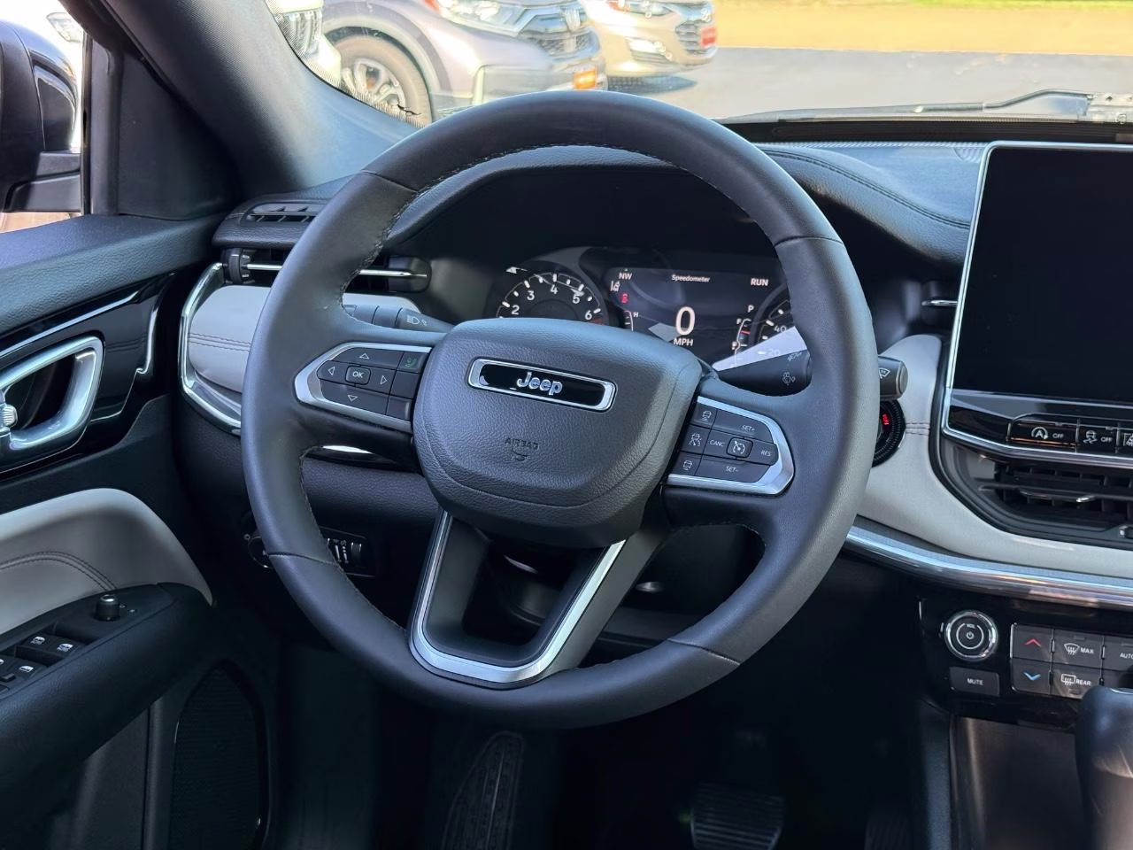 2023 Granite Crystal Metallic Clearcoat Jeep Compass Limited 4X4 SUV