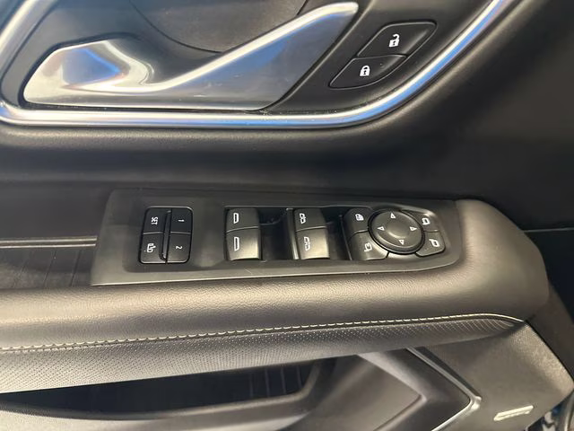 2021 Onyx Black GMC Yukon SLT 4X4 SUV