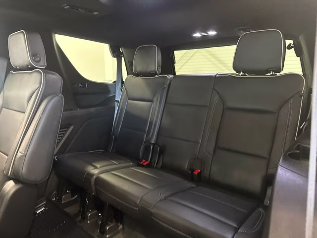 2021 Onyx Black GMC Yukon SLT 4X4 SUV