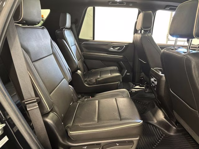 2021 Onyx Black GMC Yukon SLT 4X4 SUV