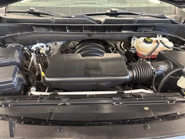 2021 Onyx Black GMC Yukon SLT 4X4 SUV