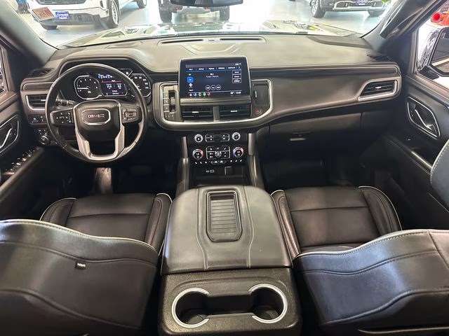 2021 Onyx Black GMC Yukon SLT 4X4 SUV