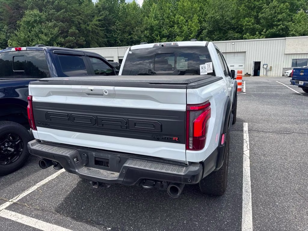 2025 Oxford White Ford F-150 Raptor 4X4 Truck