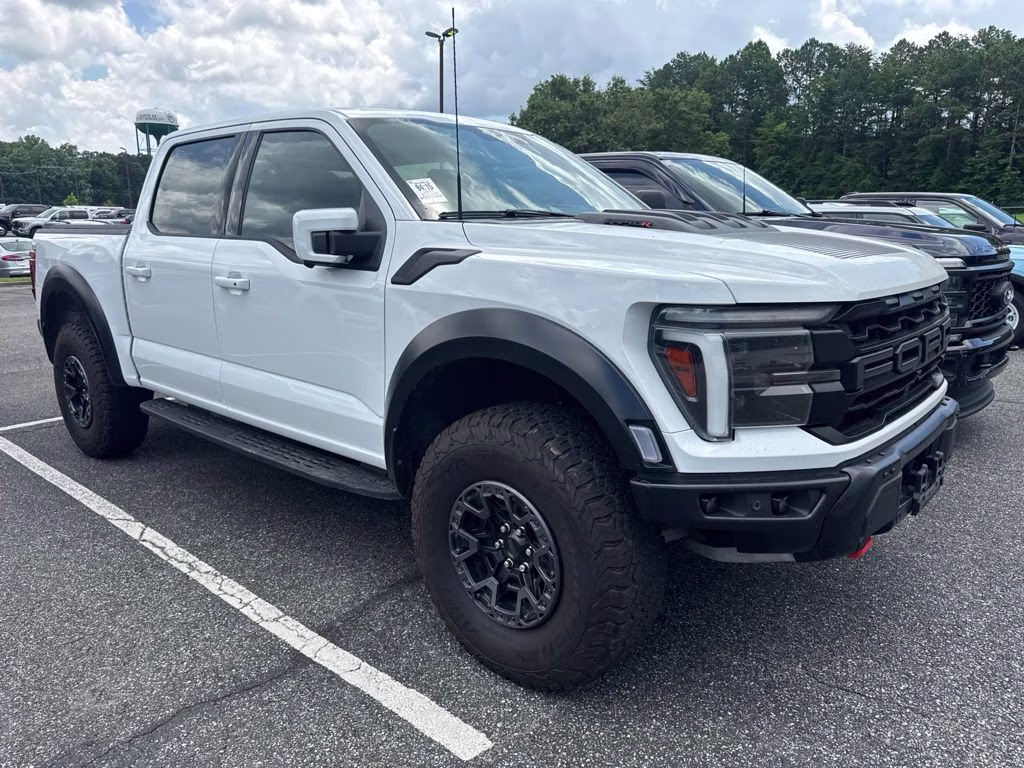 2025 Oxford White Ford F-150 Raptor 4X4 Truck