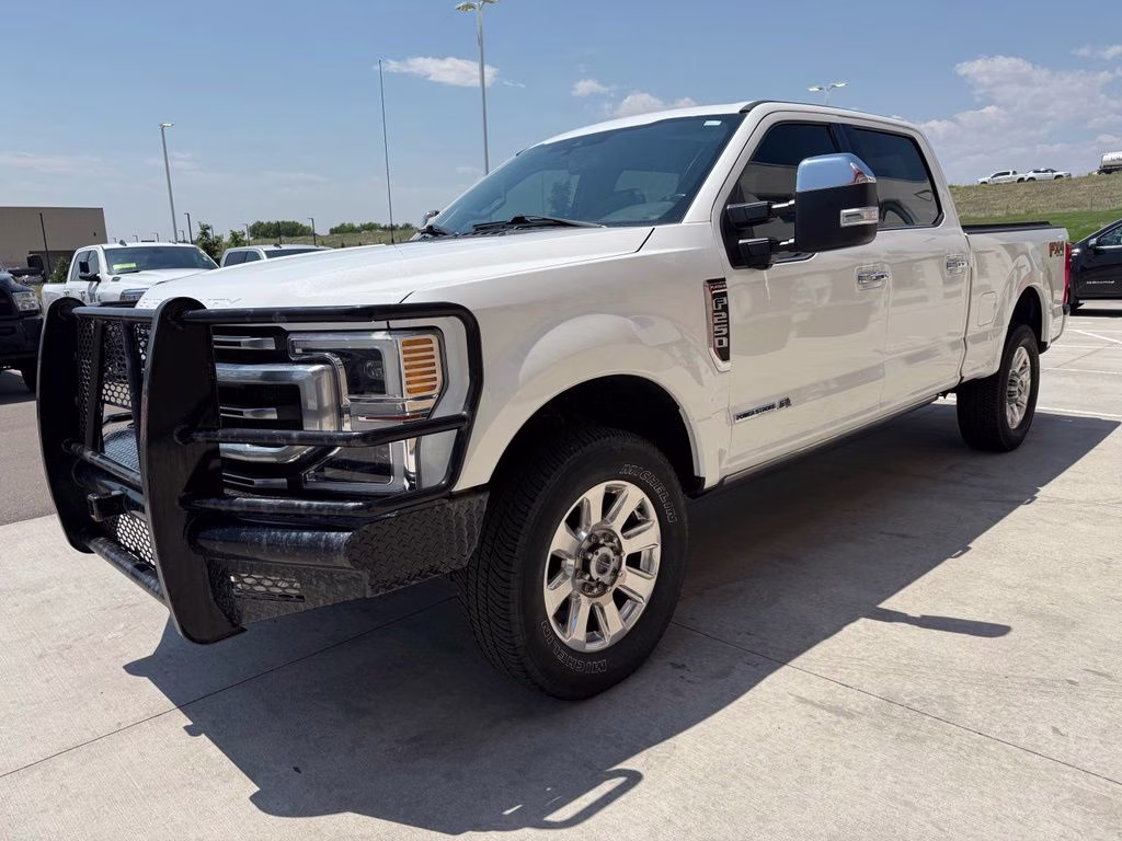 2021 Star White Metallic Tri-Coat Ford Super Duty F-250 SRW Platinum 4X4 Truck