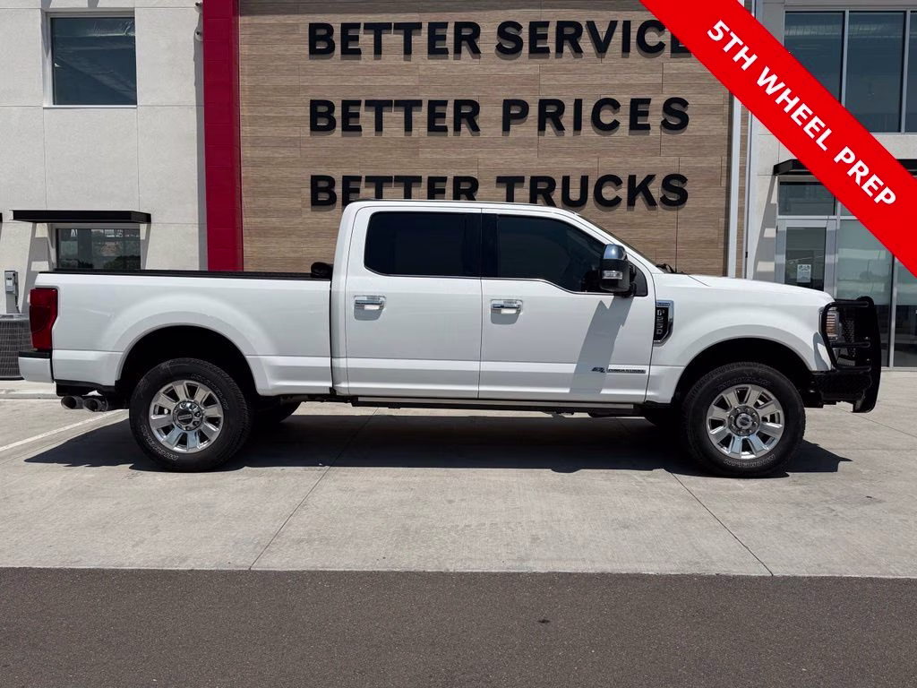2021 Star White Metallic Tri-Coat Ford Super Duty F-250 SRW Platinum 4X4 Truck