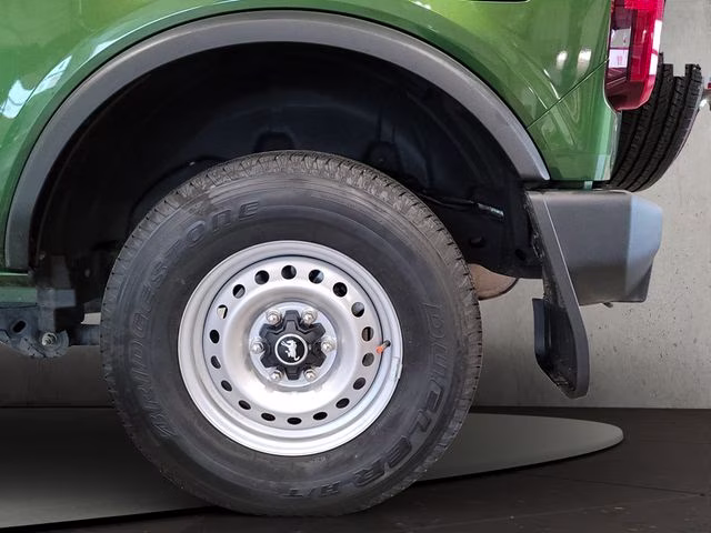 2025 Eruption Green Metallic Ford Bronco Base 4X4 SUV