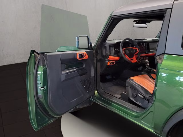 2025 Eruption Green Metallic Ford Bronco Base 4X4 SUV