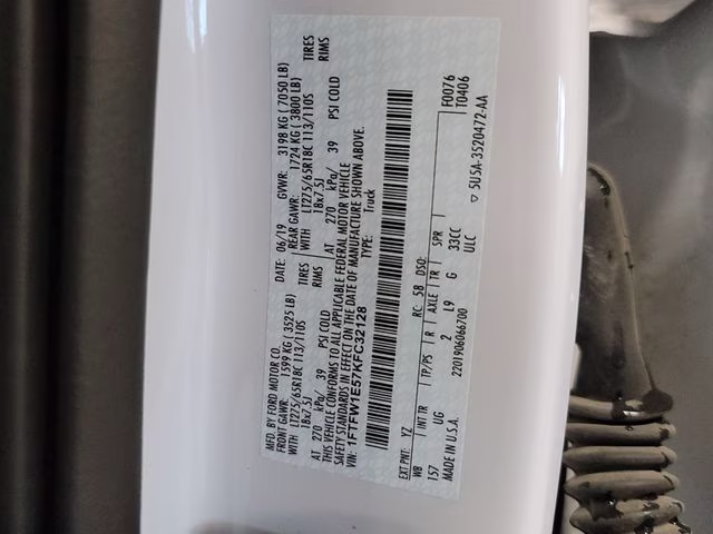 2019 Oxford White Ford F-150 XLT 4X4 Truck