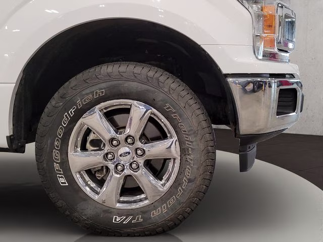 2019 Oxford White Ford F-150 XLT 4X4 Truck