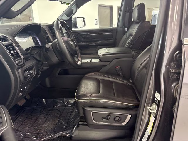 2023 Granite Crystal Metallic Clearcoat Ram 1500 Limited 4X4 Truck