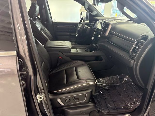 2023 Granite Crystal Metallic Clearcoat Ram 1500 Limited 4X4 Truck