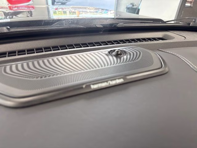 2023 Granite Crystal Metallic Clearcoat Ram 1500 Limited 4X4 Truck