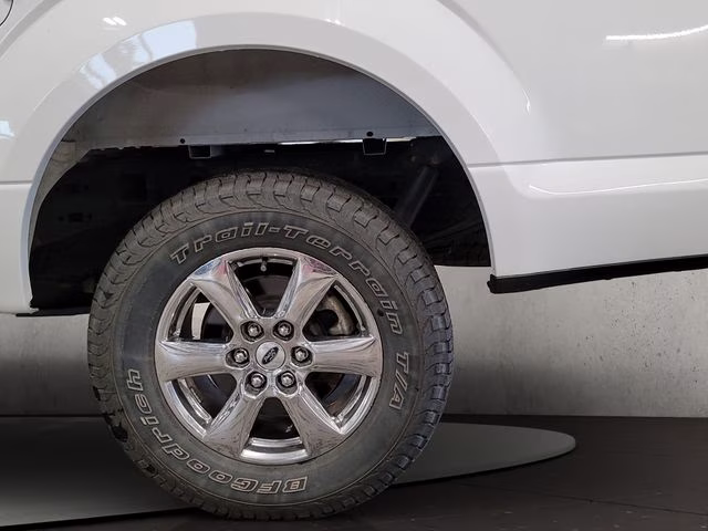 2019 Oxford White Ford F-150 XLT 4X4 Truck