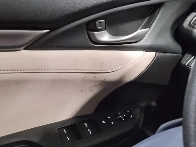 2017 White Orchid Pearl Honda Civic EX FWD Hatchback