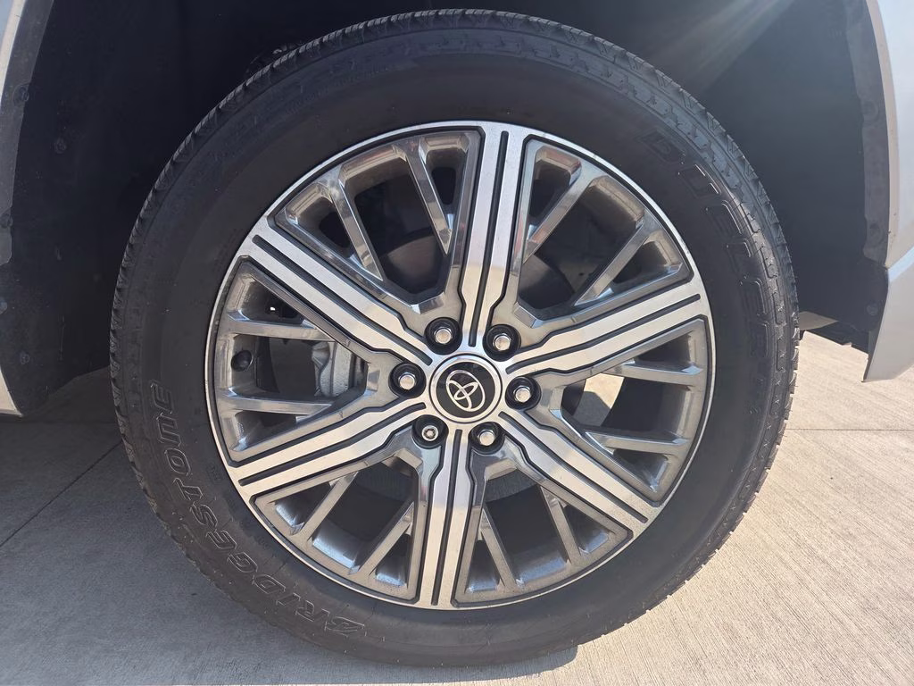 2024 Toyota Tundra Capstone - Photo 16