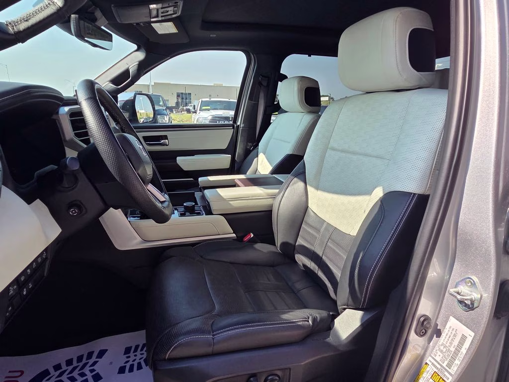 2024 Toyota Tundra Capstone - Photo 28