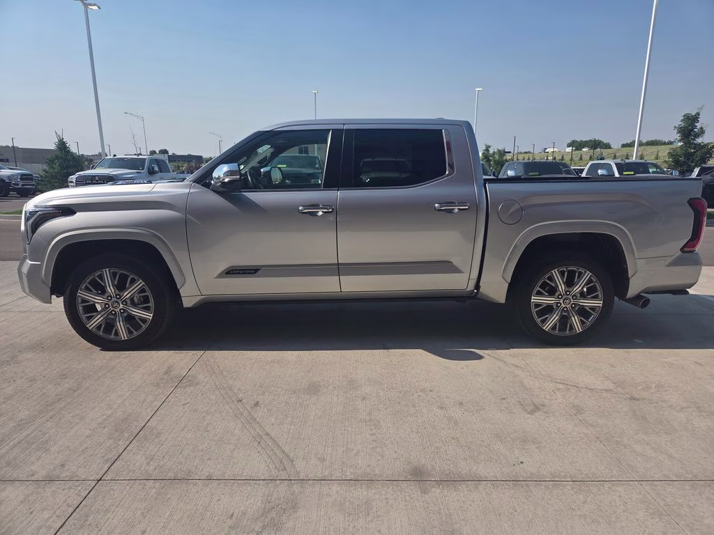 2024 Toyota Tundra Capstone - Photo 8