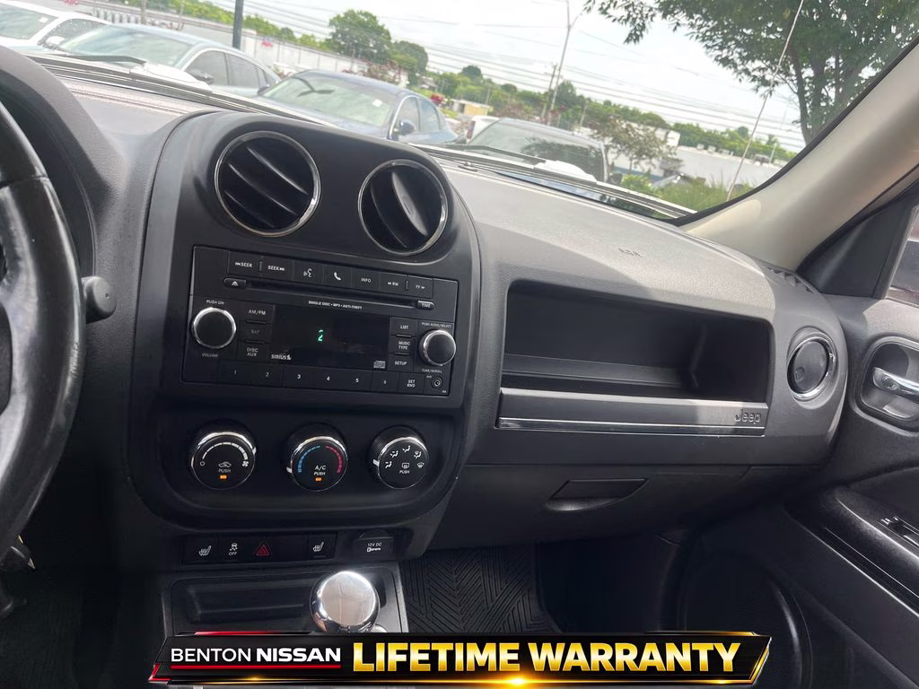2016 Redline 2 Coat Pearl Jeep Patriot Sport SE FWD SUV