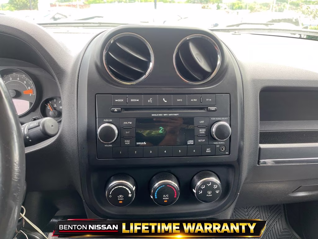 2016 Redline 2 Coat Pearl Jeep Patriot Sport SE FWD SUV