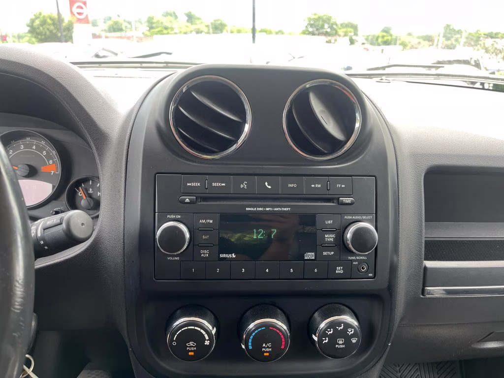 2016 Redline 2 Coat Pearl Jeep Patriot Sport SE FWD SUV